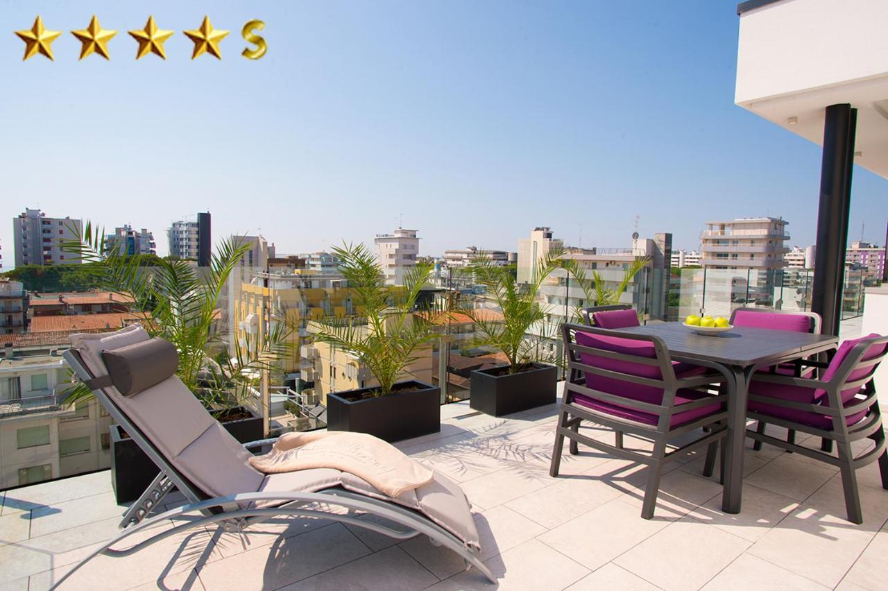 Hotel Rossini 4S Линьяно-Саббьядоро Экстерьер фото
