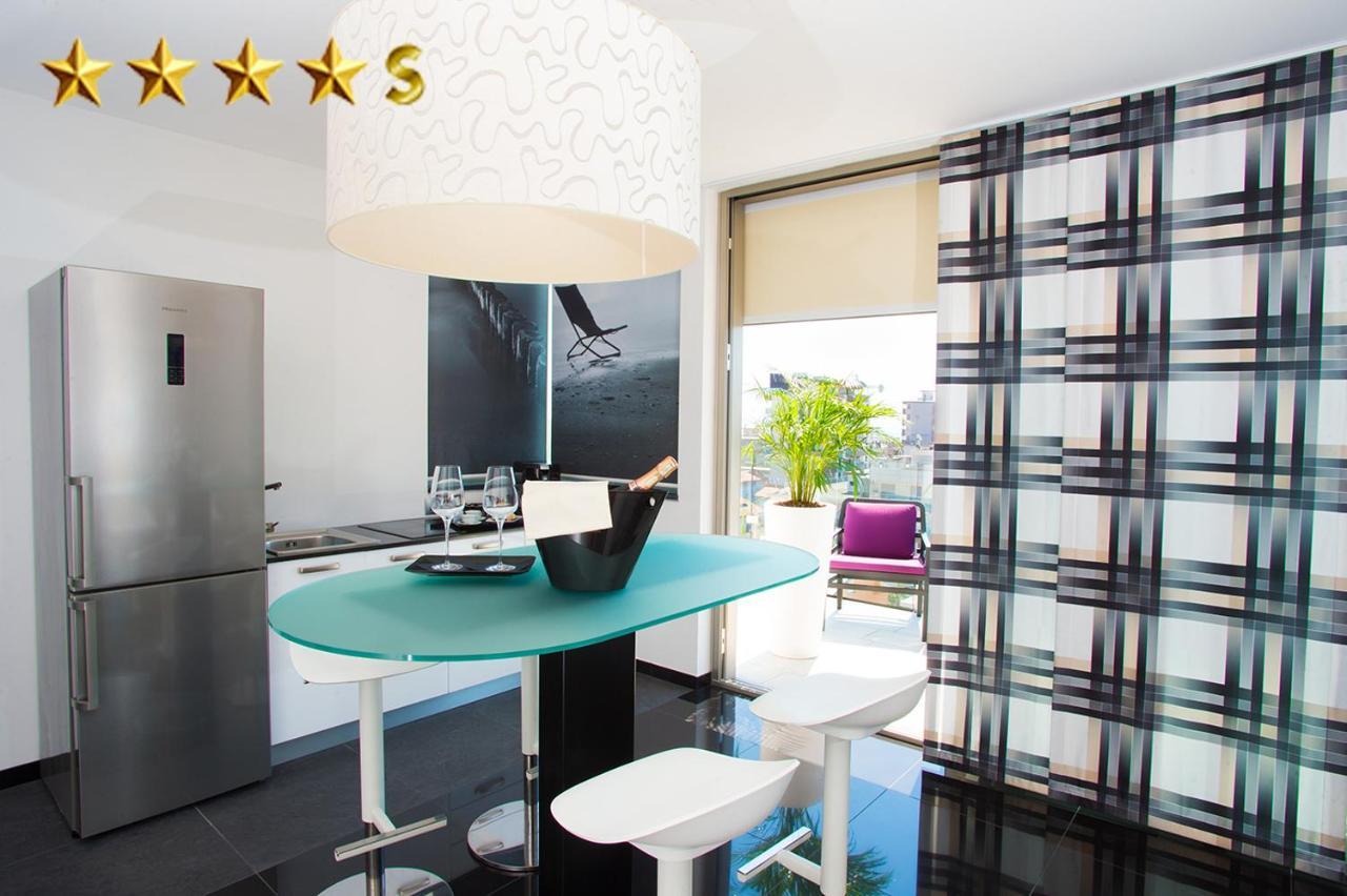 Hotel Rossini 4S Линьяно-Саббьядоро Экстерьер фото